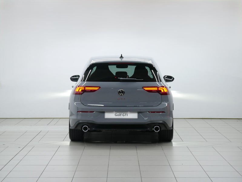 2025 Volkswagen Golf GTI image 4