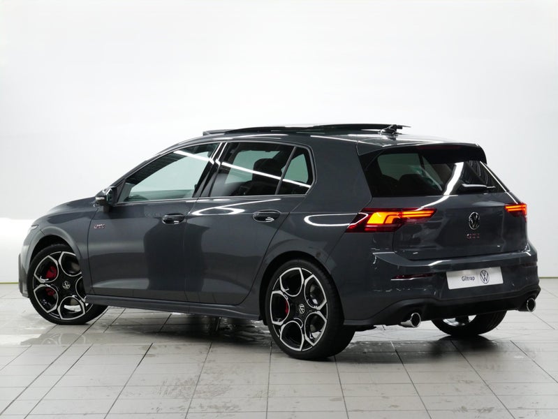 2025 Volkswagen Golf GTI Touring image 3