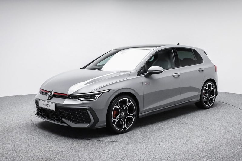 2025 Volkswagen Golf GTI with Touring Pack image 4