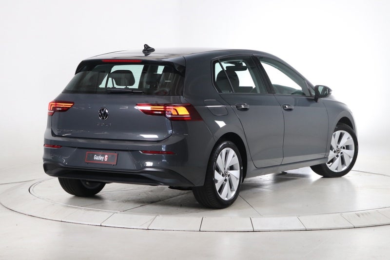 2025 Volkswagen Golf Life image 2