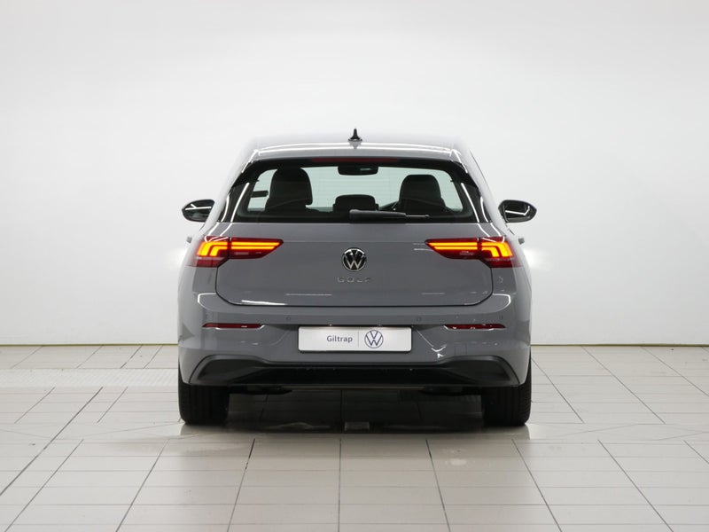 2025 Volkswagen Golf Life image 4