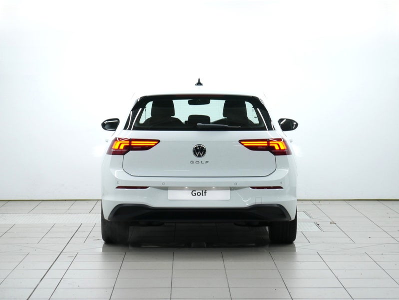 2025 Volkswagen Golf Life image 4