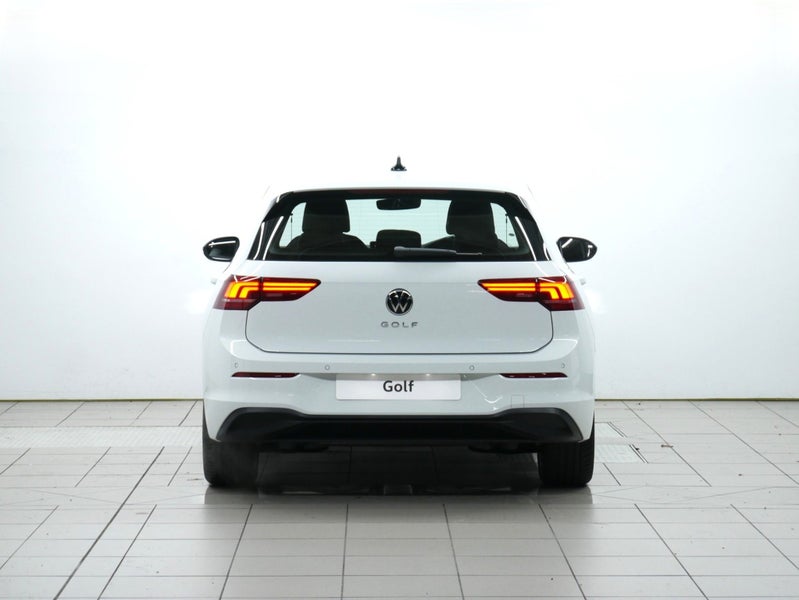 2025 Volkswagen Golf Life image 4