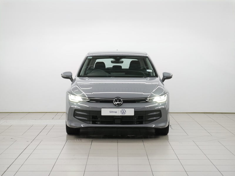 2025 Volkswagen Golf Life image 2