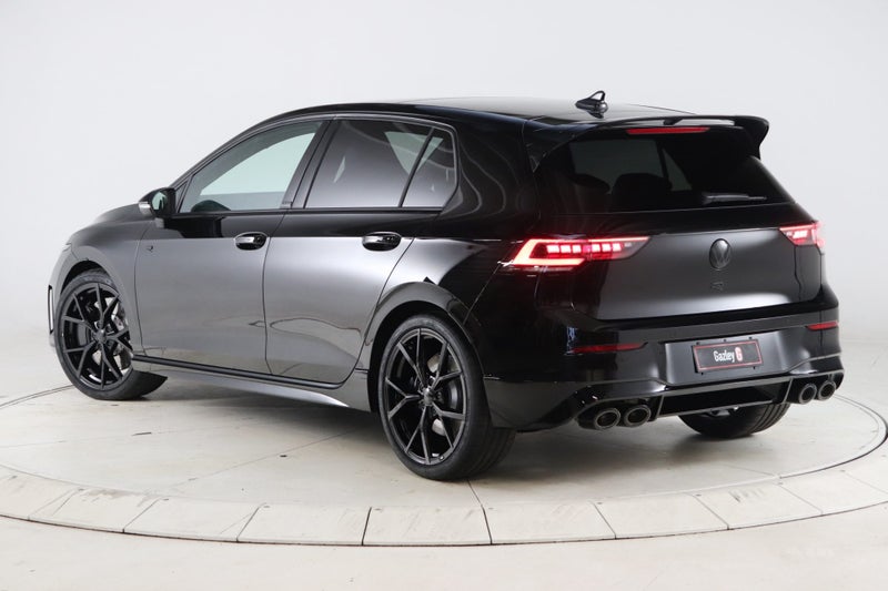 2025 Volkswagen Golf R image 4