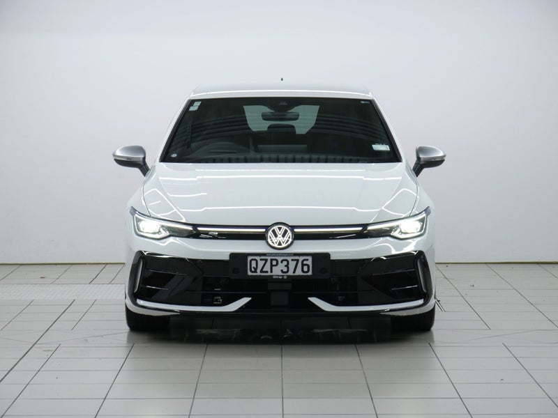 2025 Volkswagen Golf R image 2