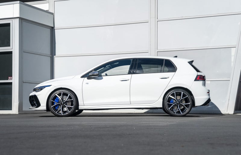 2025 Volkswagen Golf R 245kW AWD Auto image 5