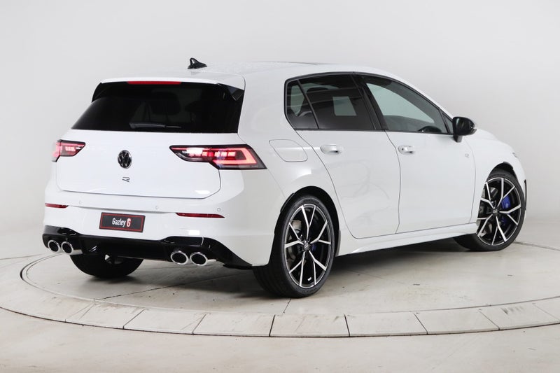 2025 Volkswagen Golf R image 2