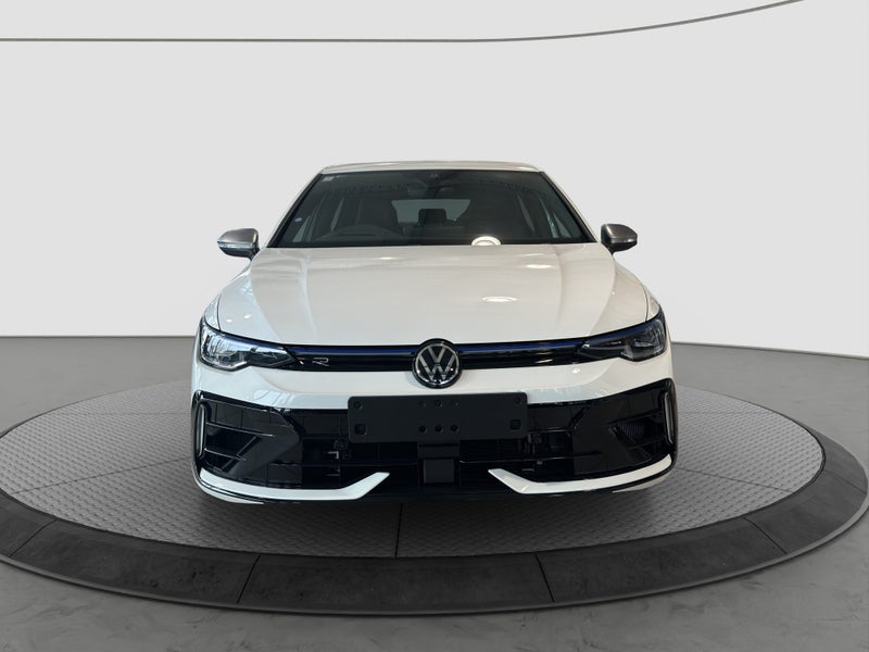 2025 Volkswagen Golf R image 2