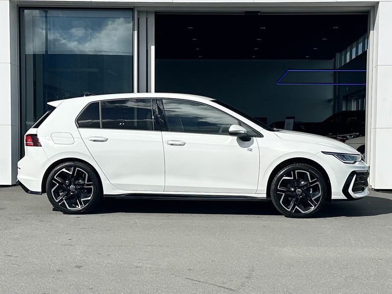 2025 Volkswagen Golf R-Line 1.4PT/8AT image 4