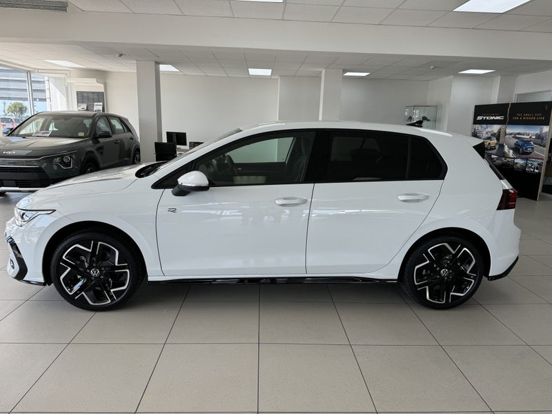2025 Volkswagen Golf R-Line 1.4Pt/8At image 4