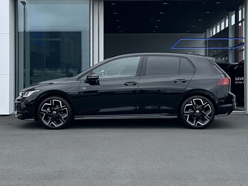 2025 Volkswagen Golf R-Line 1.4PT/8AT image 3