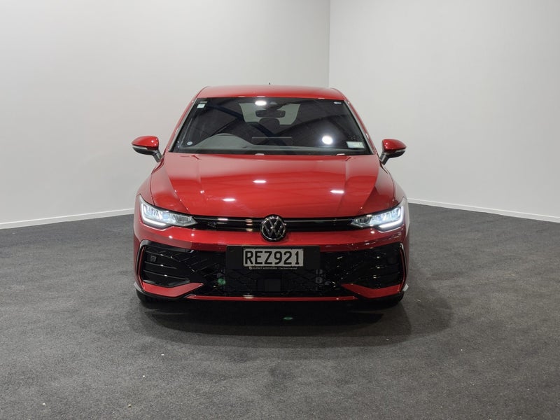 2025 Volkswagen Golf R-Line image 2