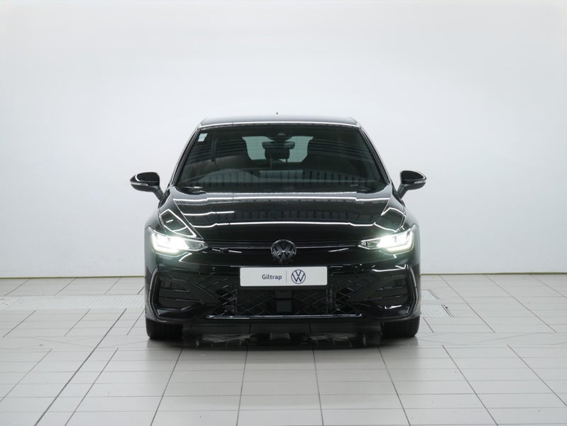 2025 Volkswagen Golf R-Line image 2