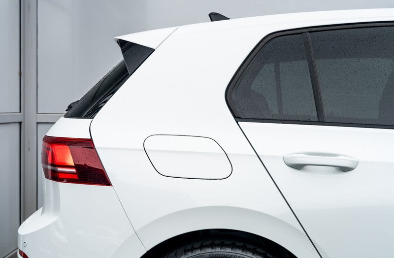 2025 Volkswagen Golf R-Line Facelift 110kW Petr... image 5