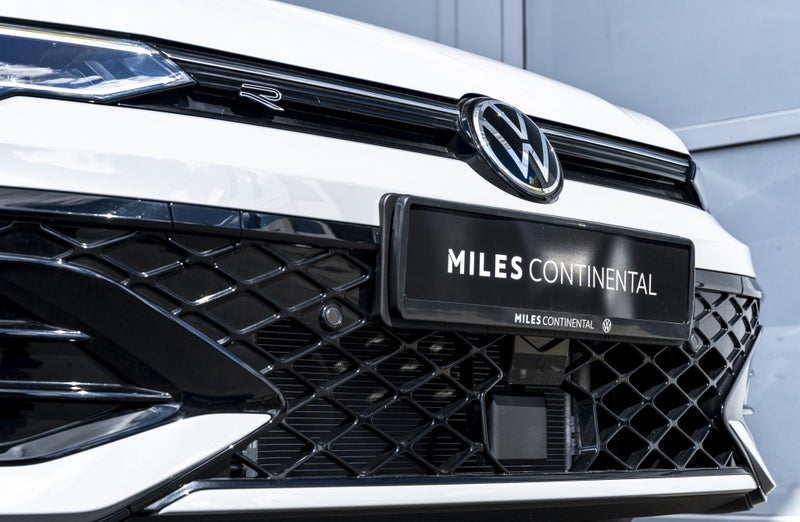 2025 Volkswagen Golf R-Line Facelift 110kW Petr... image 2