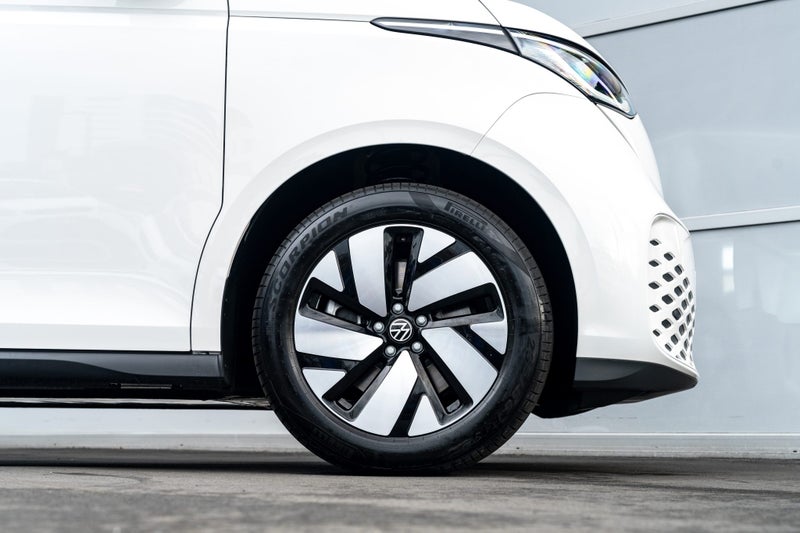 2025 Volkswagen ID. Buzz Cargo NWB EV 210kW RWD... image 5
