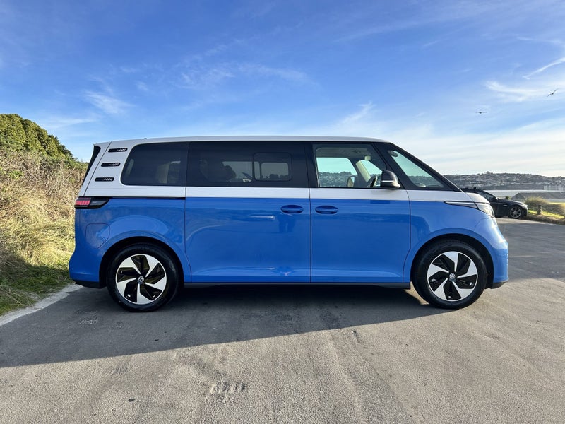 2025 Volkswagen ID. Buzz LWB image 5