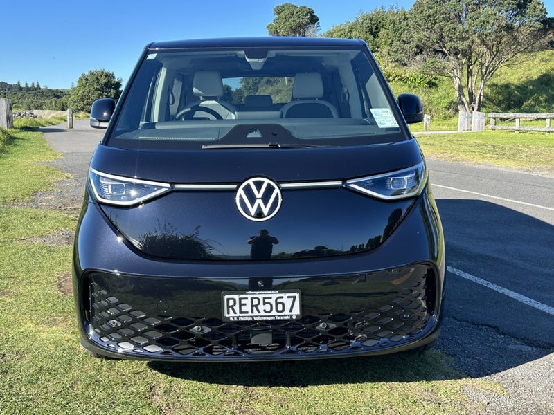 2025 Volkswagen ID. Buzz LWB image 3