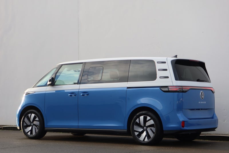 2025 Volkswagen ID. Buzz LWB image 4