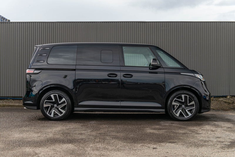 2025 Volkswagen ID. Buzz Pro NWB image 5