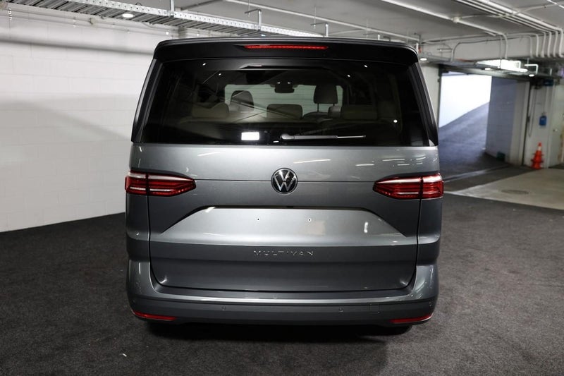 2025 Volkswagen Multivan Family TDI image 4