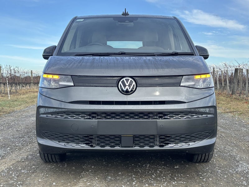 2025 Volkswagen Multivan T7 Family image 3