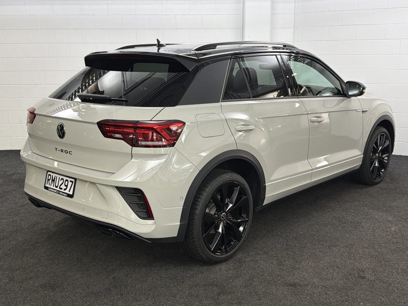 2025 Volkswagen T-Roc 2WD R-LINE image 5