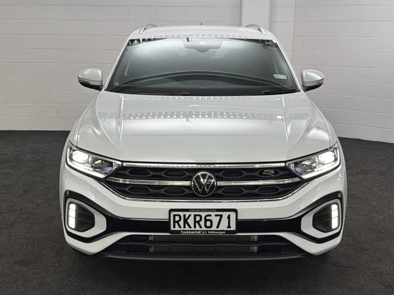 2025 Volkswagen T-Roc 2WD R-LINE image 2