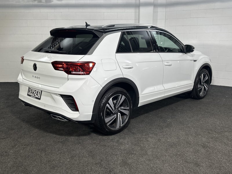 2025 Volkswagen T-Roc 2WD R-LINE image 2