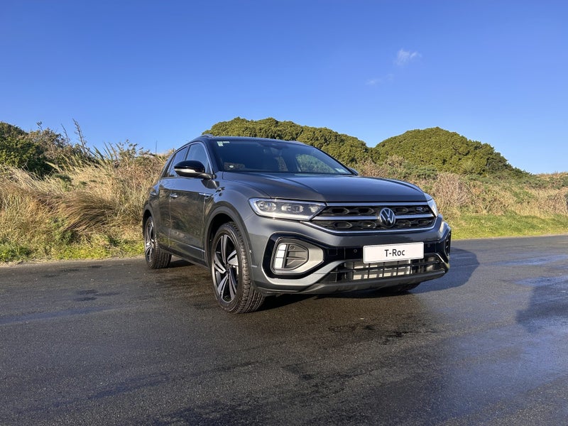 2025 Volkswagen T-Roc 2WD R-Line image 1