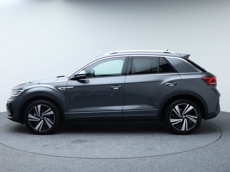 2025 Volkswagen T-Roc 2WD R-Line image 5