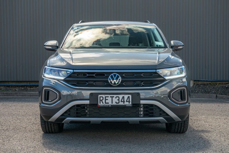 2025 Volkswagen T-Roc Life 1.4 2WD image 2