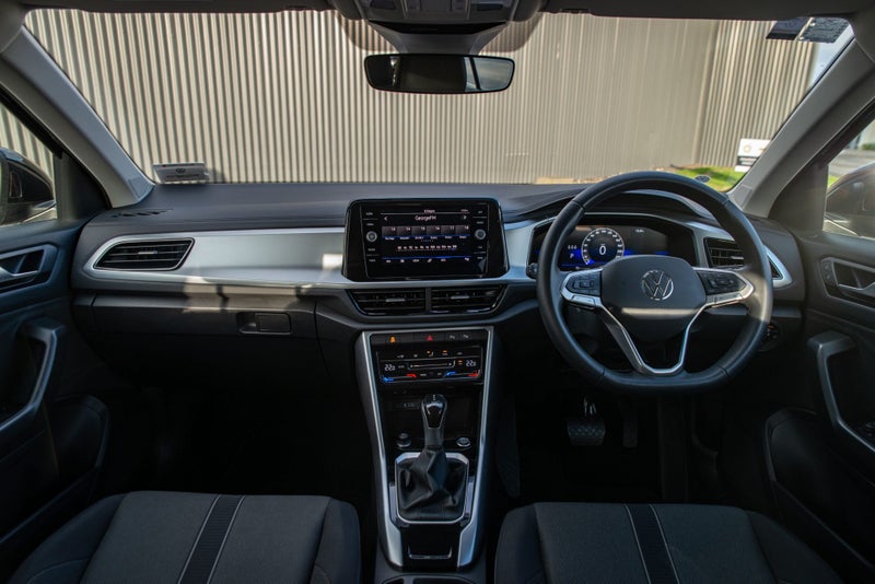 2025 Volkswagen T-Roc Life 1.4 image 2