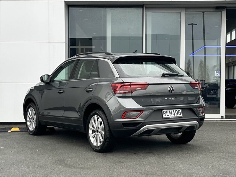 2025 Volkswagen T-Roc Life 1.4Pt/8AT image 5