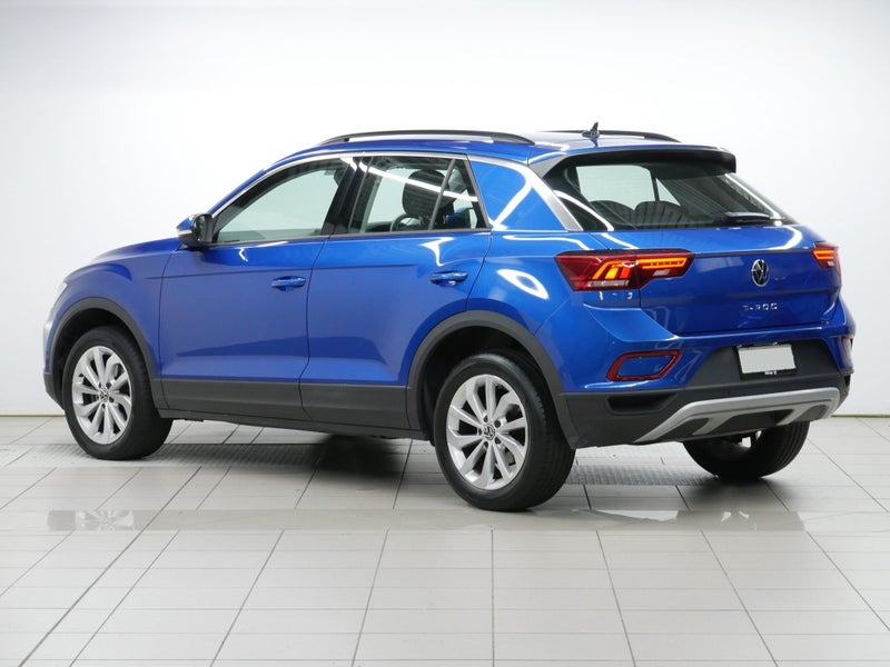 2025 Volkswagen T-Roc PA 2WD TSI Life image 3