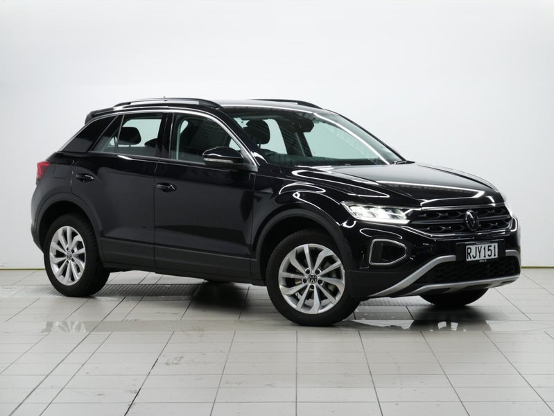 2025 Volkswagen T-Roc PA 2WD TSI Life image 1