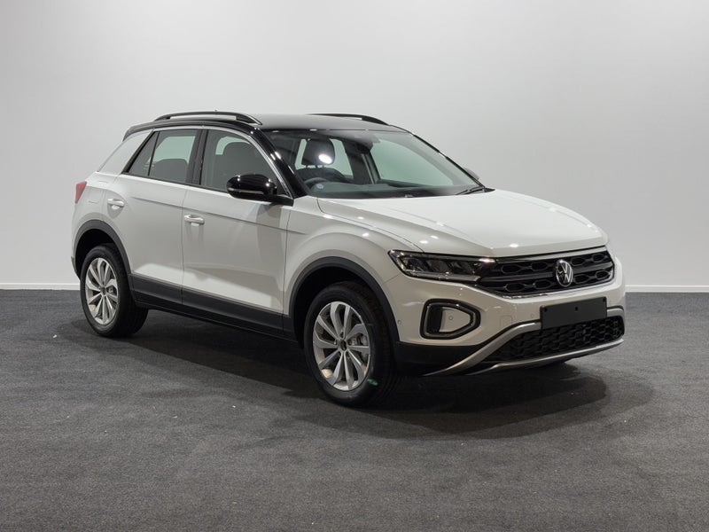 2025 Volkswagen T-Roc PA 2WD TSI Life image 1
