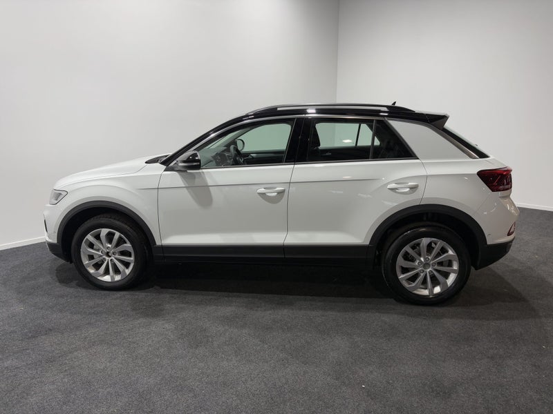 2025 Volkswagen T-Roc PA 2WD TSI Life image 4