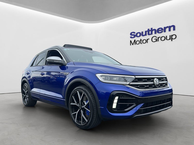 2025 Volkswagen T-Roc R image 1