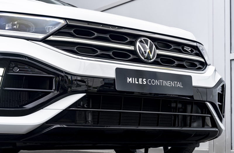 2025 Volkswagen T-Roc R 221kW 4WD Petrol Auto /... image 3