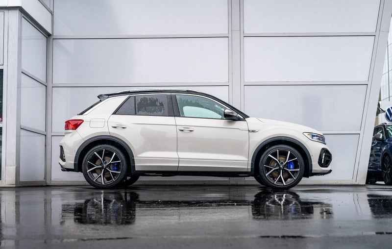 2025 Volkswagen T-Roc R 221kW 4WD Petrol Auto /... image 2
