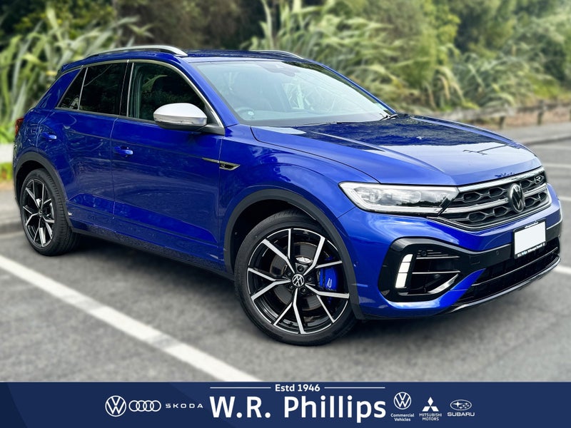 2025 Volkswagen T-Roc R image 1