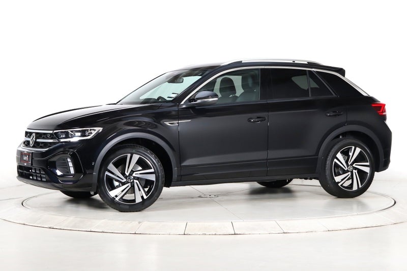 2025 Volkswagen T-Roc R-Line image 3