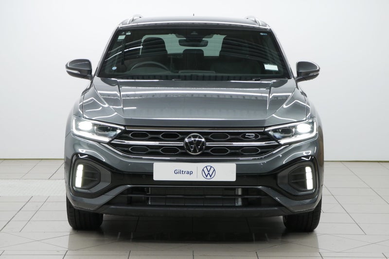 2025 Volkswagen T-Roc R-Line image 2