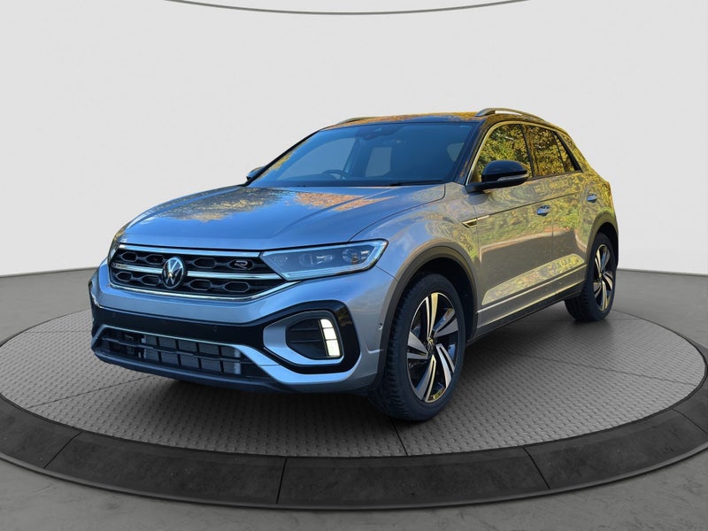 2025 Volkswagen T-Roc R/Line image 2