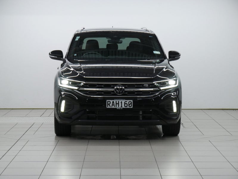 2025 Volkswagen T-Roc R-Line image 2