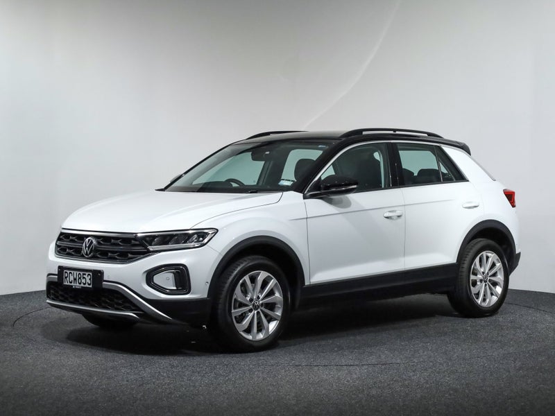 2025 Volkswagen T-Roc Tsi Life 110kW image 3