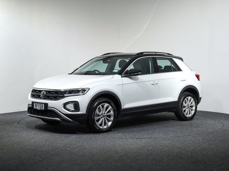2025 Volkswagen T-Roc Tsi Life 110kW image 4