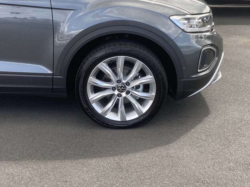 2025 Volkswagen T-Roc TSI Life 2WD 1.4T image 3